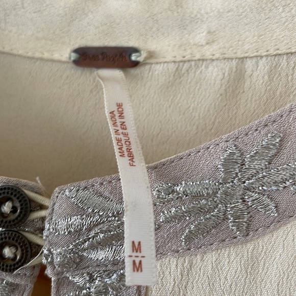 Free People Sheer Embroidered Boxy Cropped Peasant Top Size Medium - Picture 5 of 11